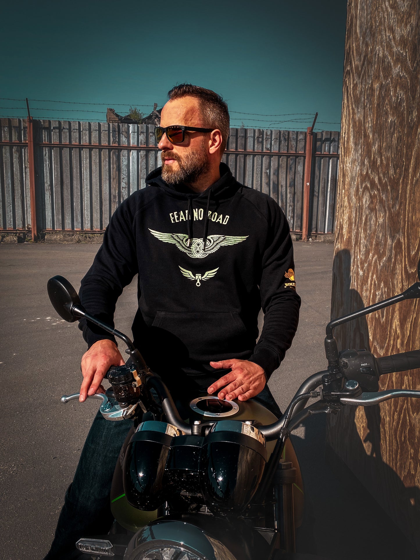 Sweatshirt moto noir - Fear no Road